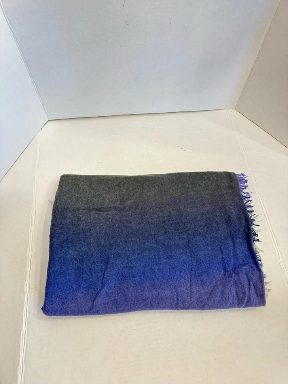 Chan Luu 100% Cashmere Scarf Wrap 56x58 Oversized Square Ombre Blue Gray Green